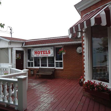 Motel Cote Rivière-du-Loup Екстериор снимка