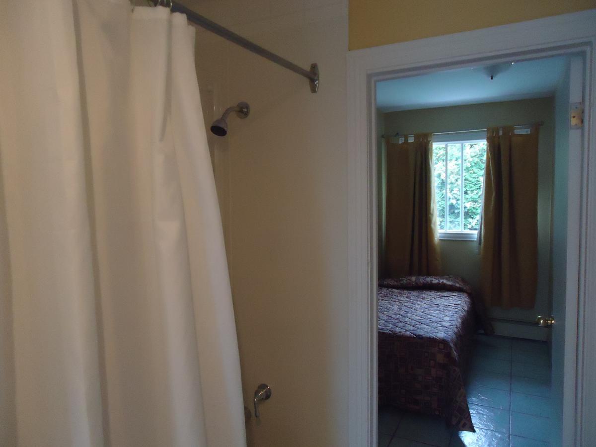 Motel Cote Rivière-du-Loup Екстериор снимка