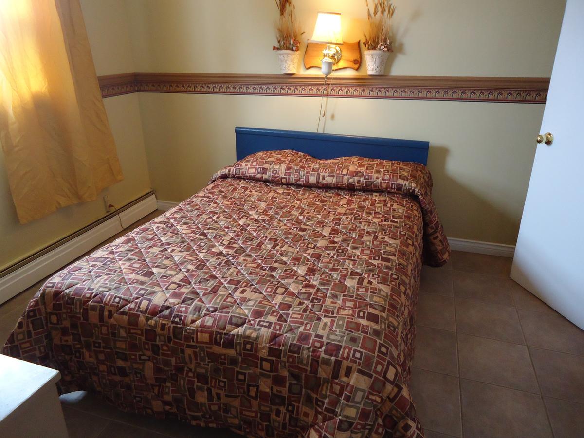 Motel Cote Rivière-du-Loup Екстериор снимка
