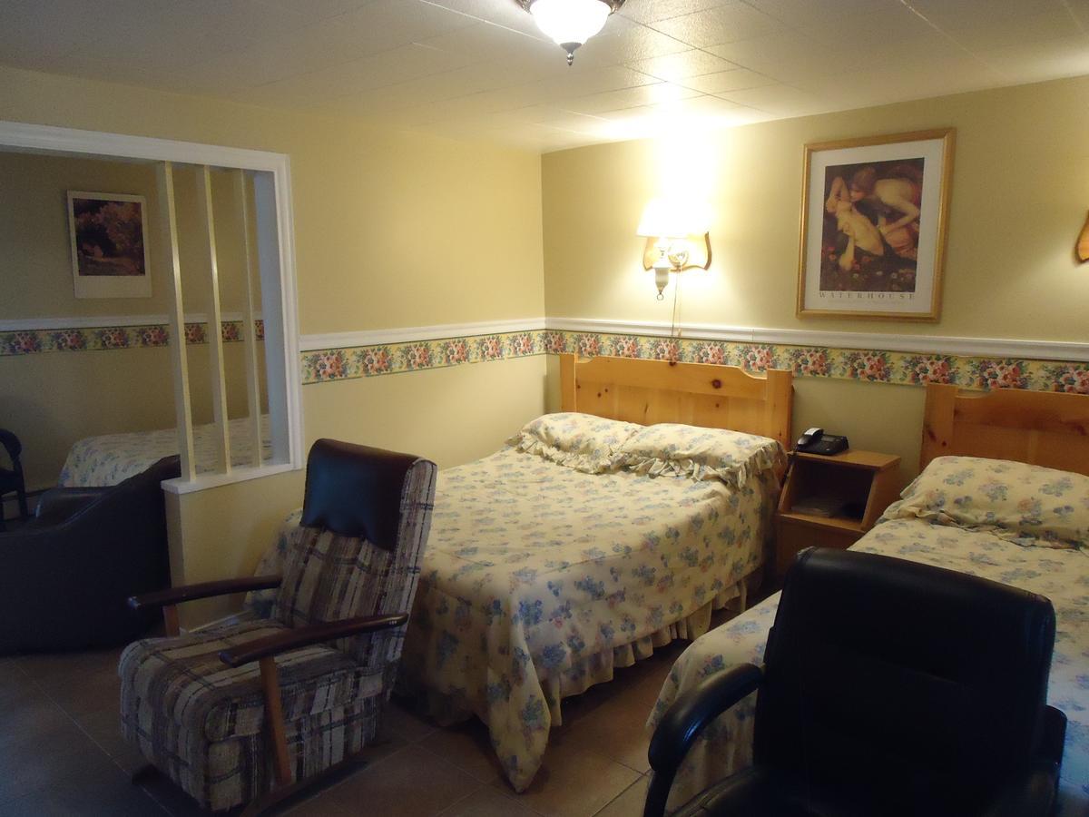 Motel Cote Rivière-du-Loup Екстериор снимка
