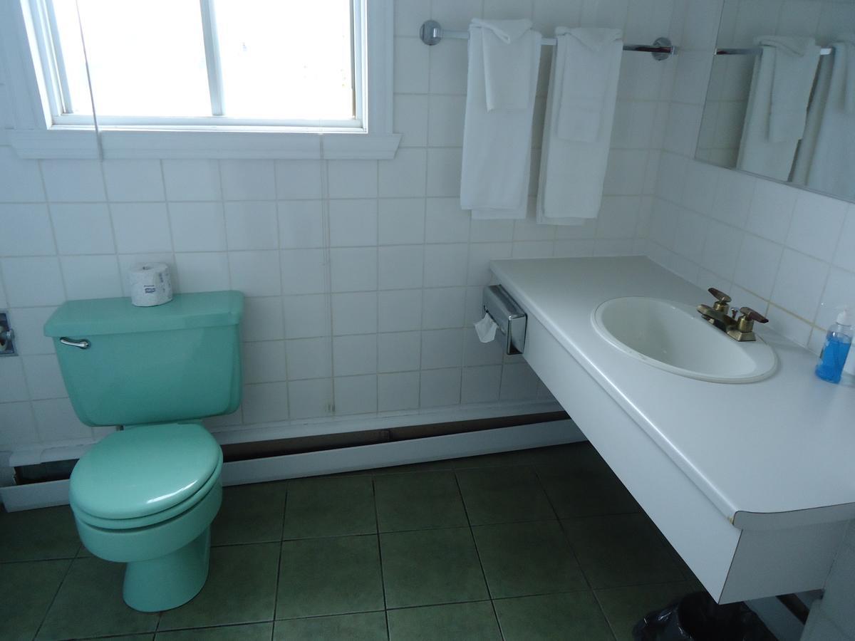 Motel Cote Rivière-du-Loup Екстериор снимка