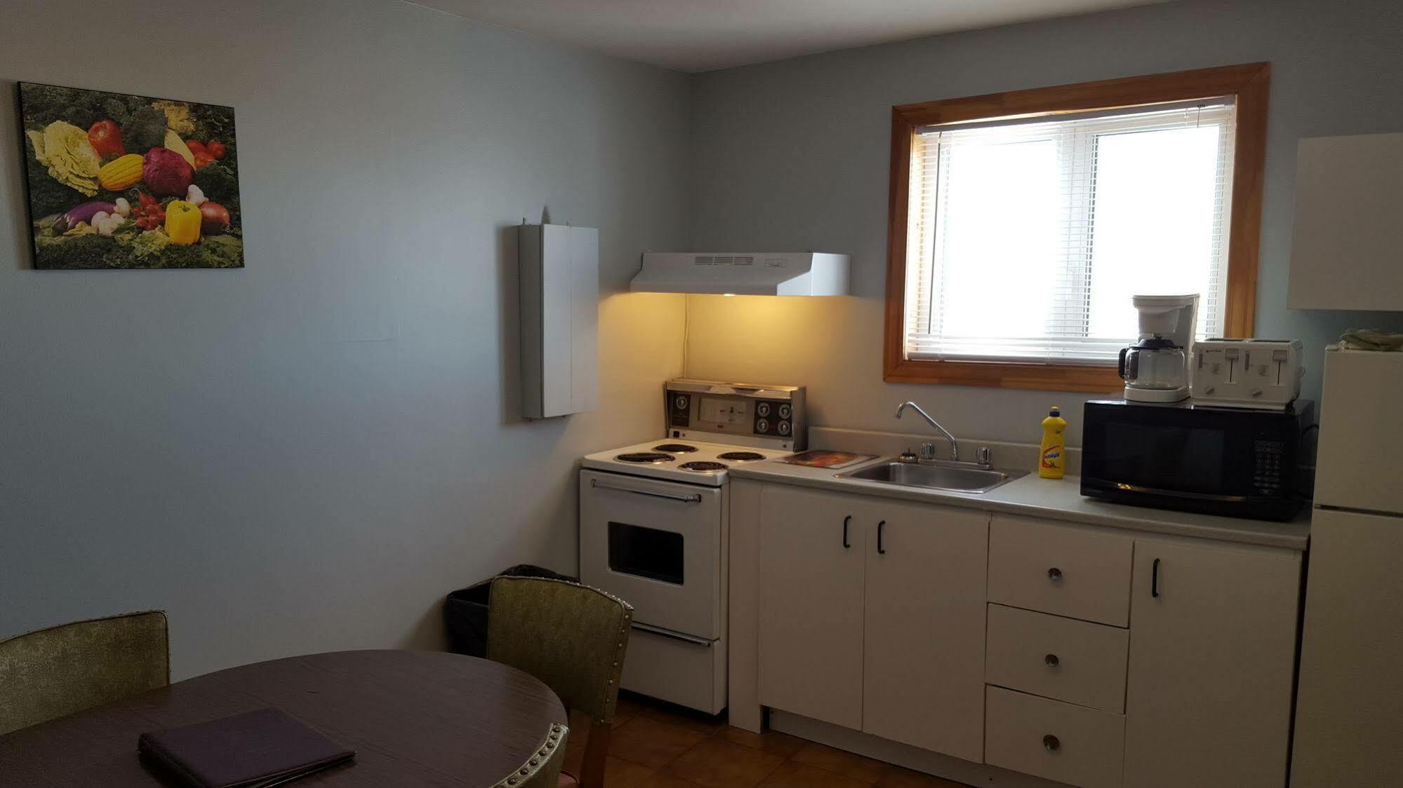 Motel Cote Rivière-du-Loup Екстериор снимка
