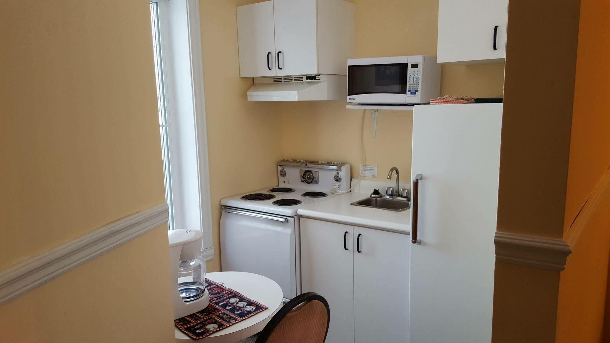 Motel Cote Rivière-du-Loup Екстериор снимка