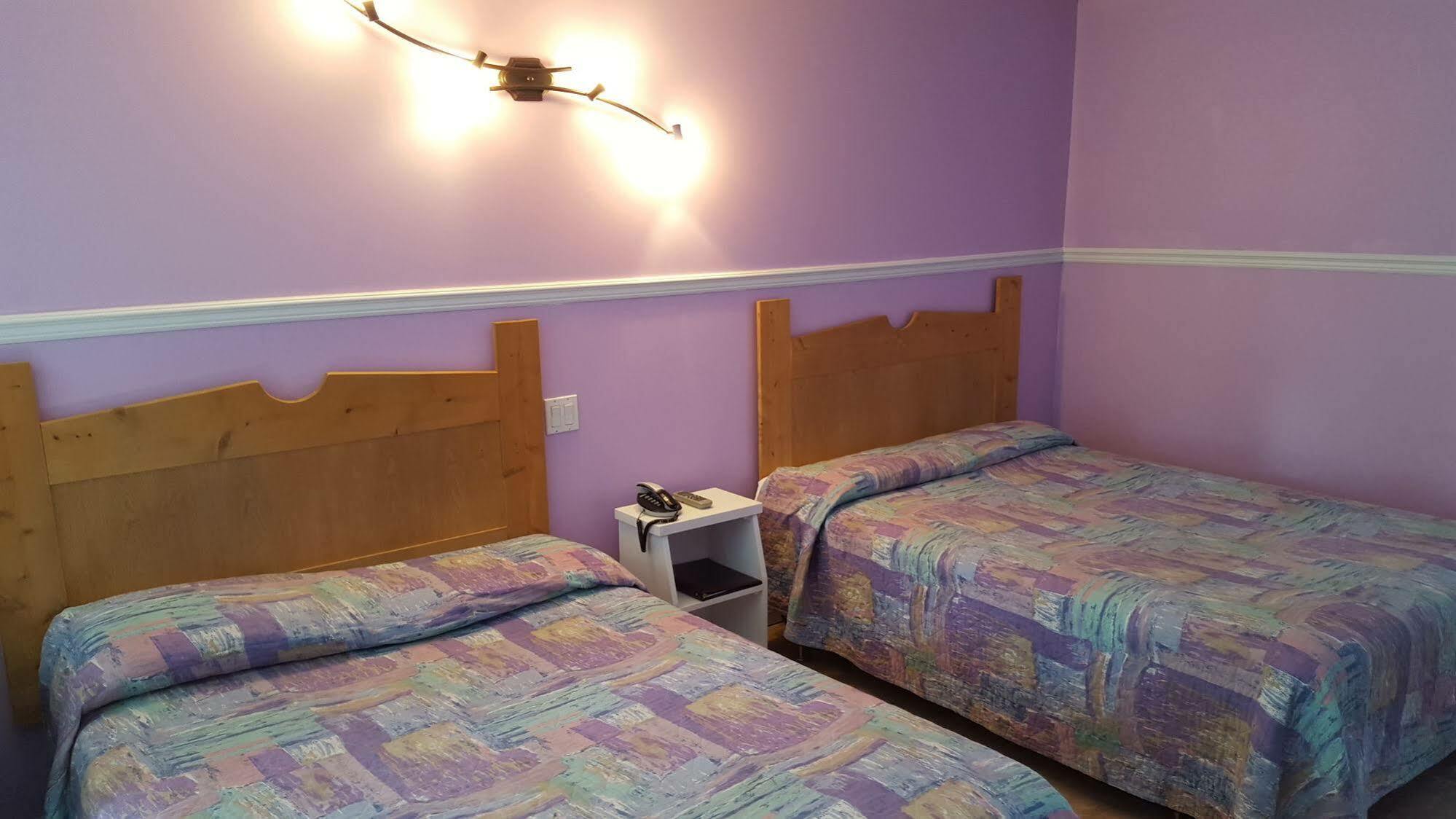 Motel Cote Rivière-du-Loup Екстериор снимка