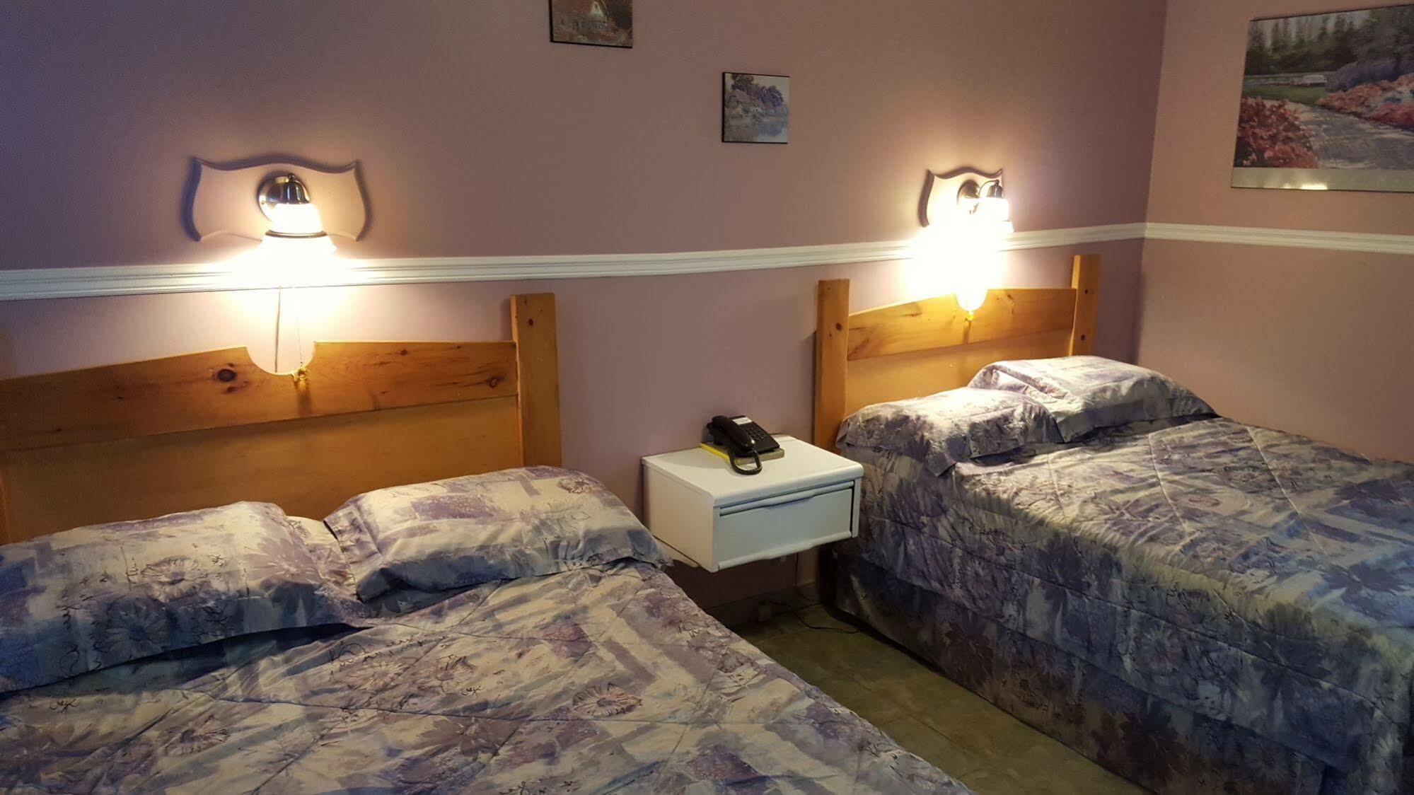Motel Cote Rivière-du-Loup Екстериор снимка